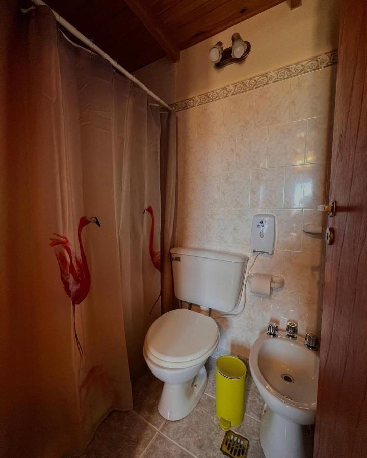 Hosteria Isabel Departamentos Y Habitaciones Con Bano Privado ラス・グルータス エクステリア 写真