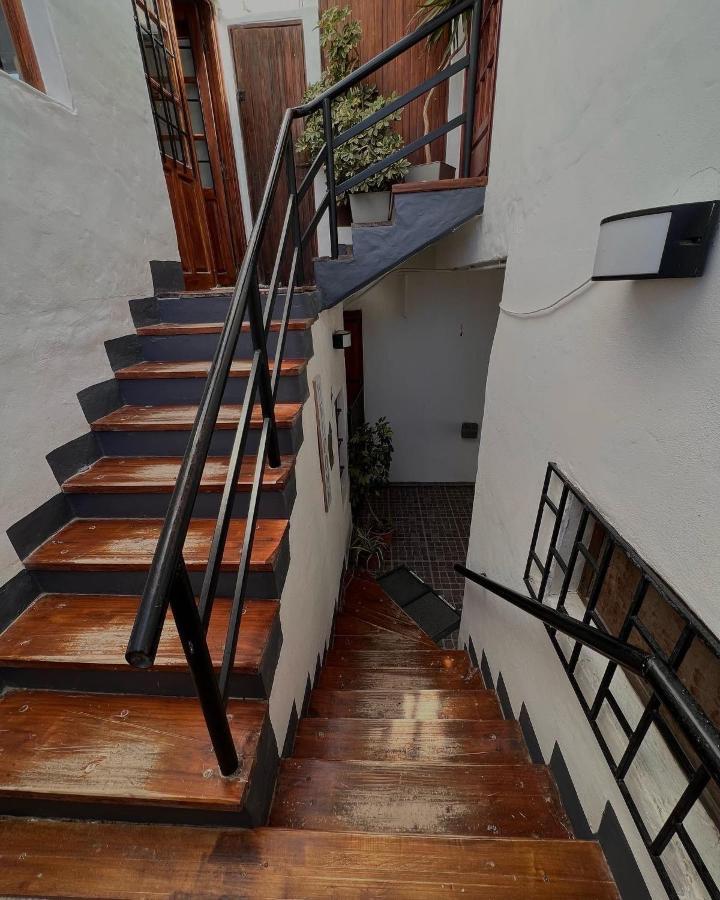 Hosteria Isabel Departamentos Y Habitaciones Con Bano Privado ラス・グルータス エクステリア 写真