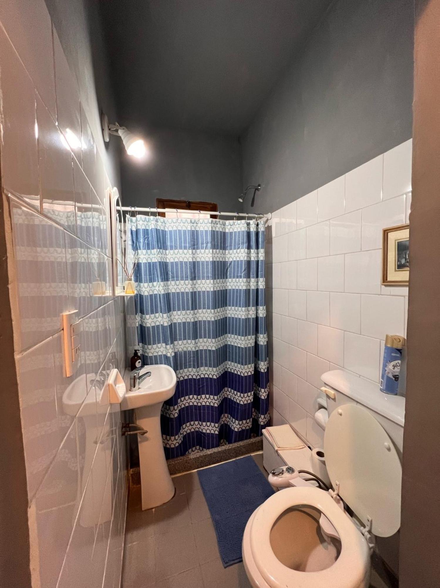 Hosteria Isabel Departamentos Y Habitaciones Con Bano Privado ラス・グルータス 部屋 写真