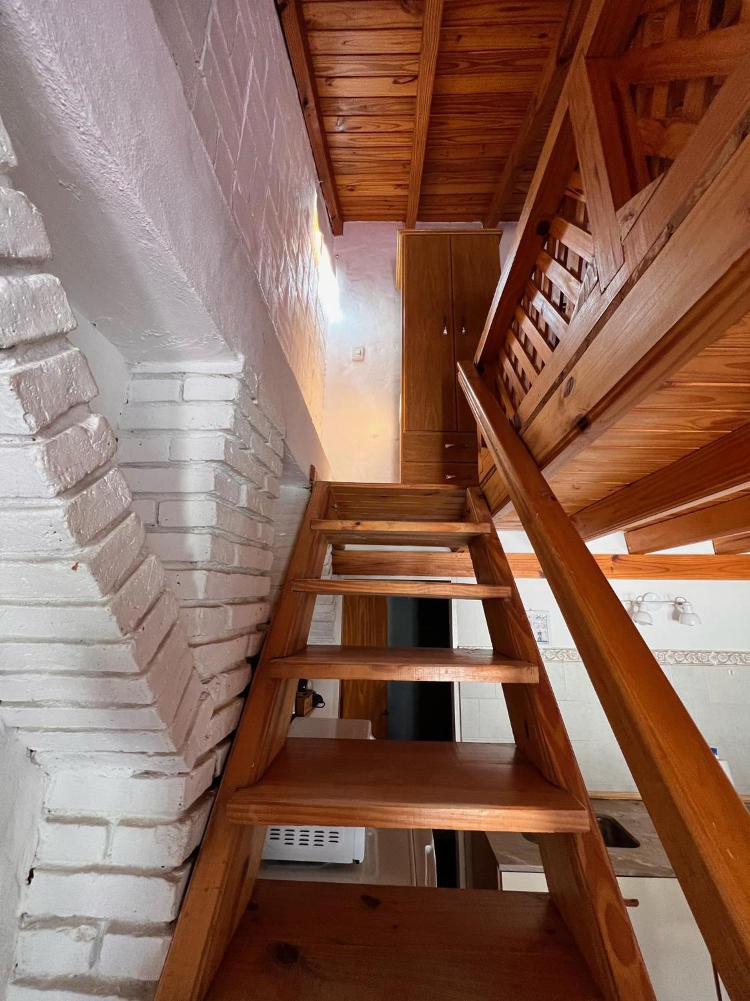 Hosteria Isabel Departamentos Y Habitaciones Con Bano Privado ラス・グルータス 部屋 写真