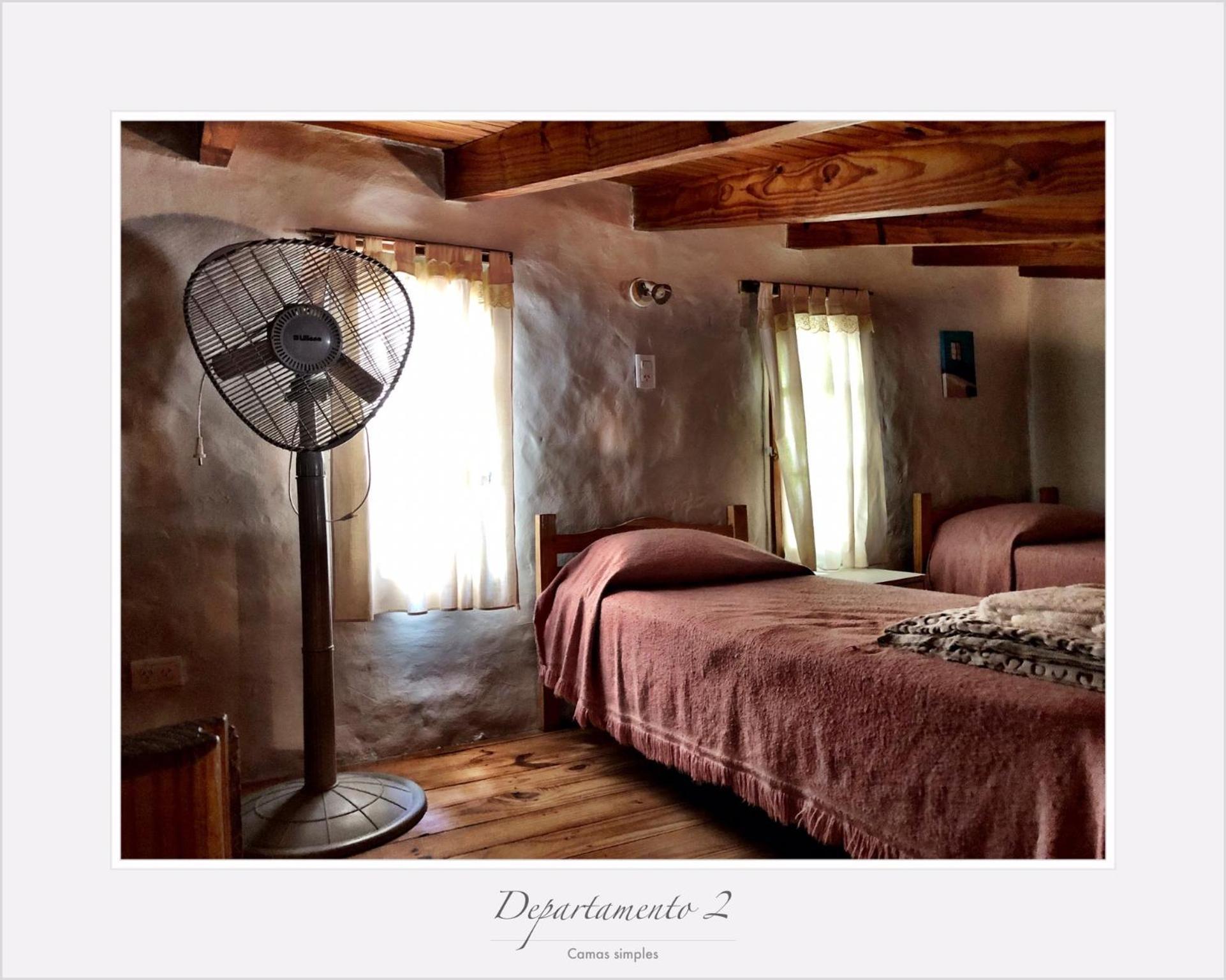 Hosteria Isabel Departamentos Y Habitaciones Con Bano Privado ラス・グルータス 部屋 写真